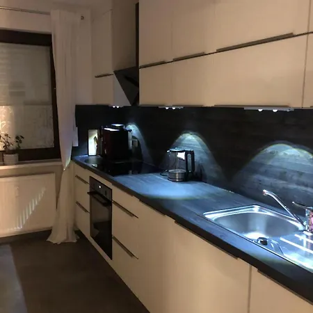 Ferienwohnung-fein شقة